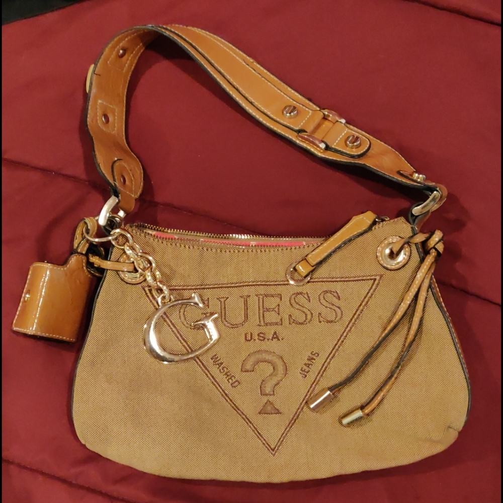 Guess purse 👛👜